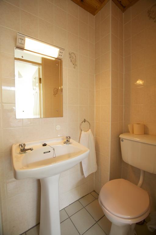 Hotel Creeve House Clifden Esterno foto